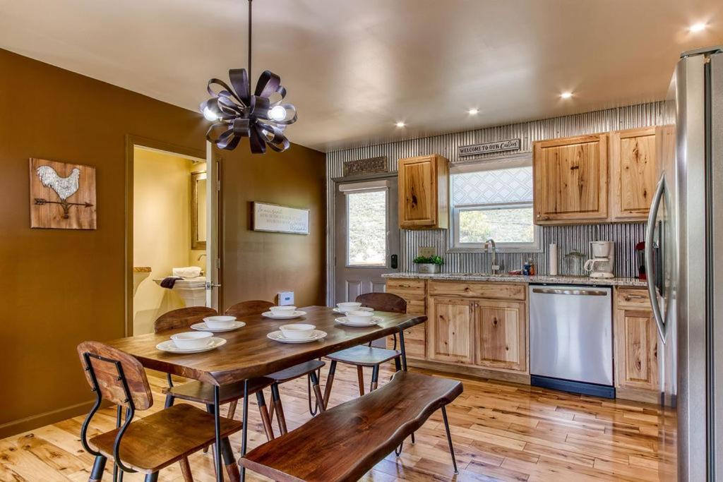 Key Lime Pie, Hot Tub,Wifi, 1089 Free Tickets Each Paid Day, Dollywood And More Gatlinburg Exterior foto