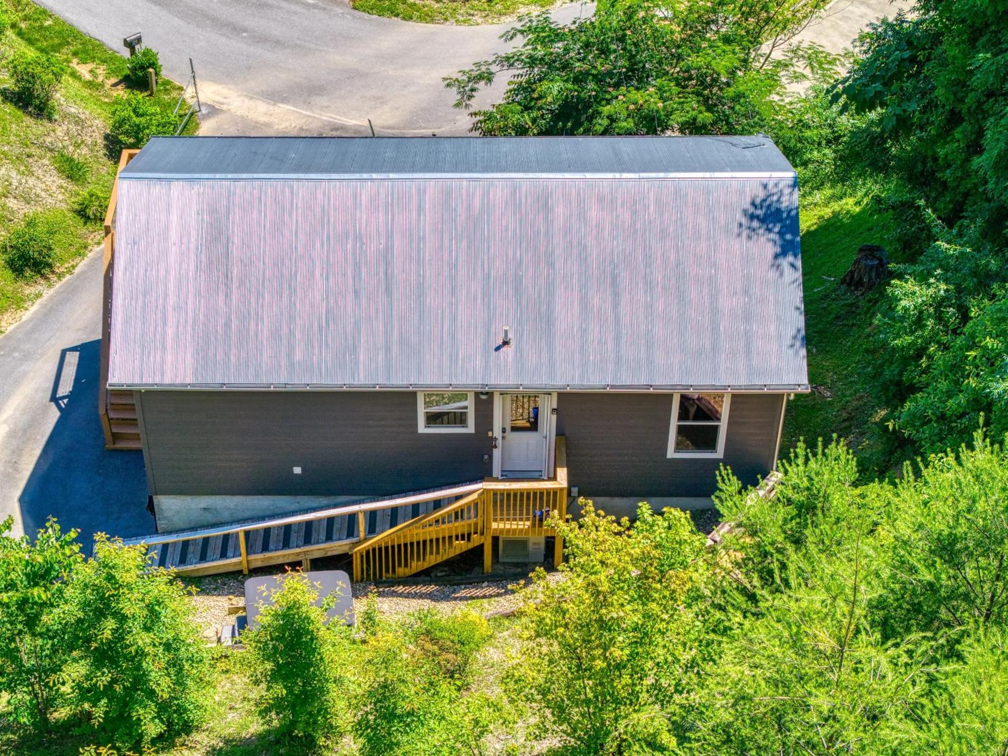 Key Lime Pie, Hot Tub,Wifi, 1089 Free Tickets Each Paid Day, Dollywood And More Gatlinburg Exterior foto